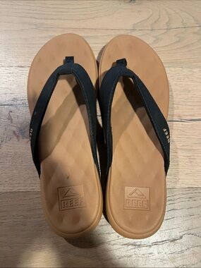 Reef women’s flip-flops cushion melody size 8 black and tan